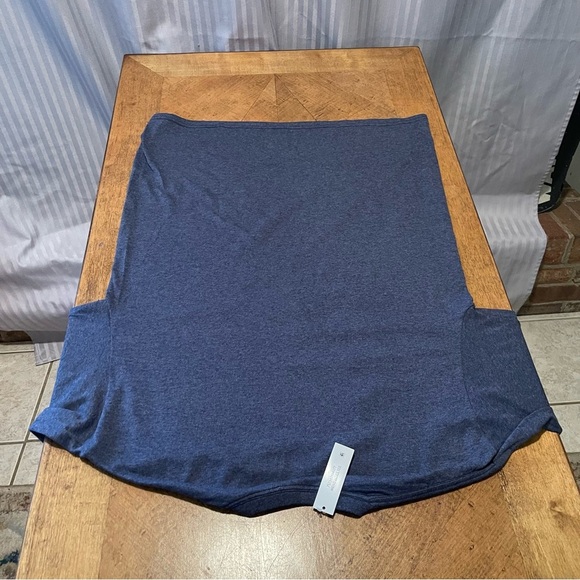 Blue Long Sleeve Tee with Skull Graphic Design - Picture 7 of 9